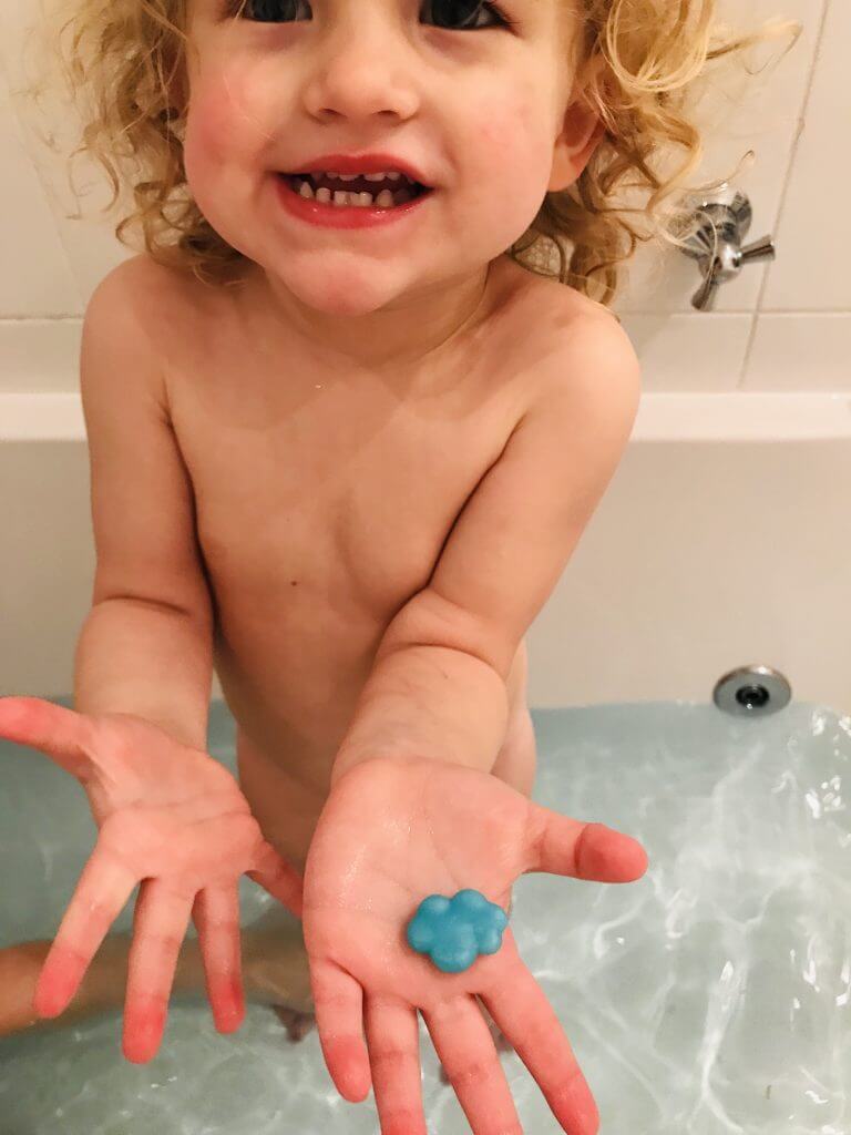 So Bomb DIY: How To Make Your Own Bath Bombs