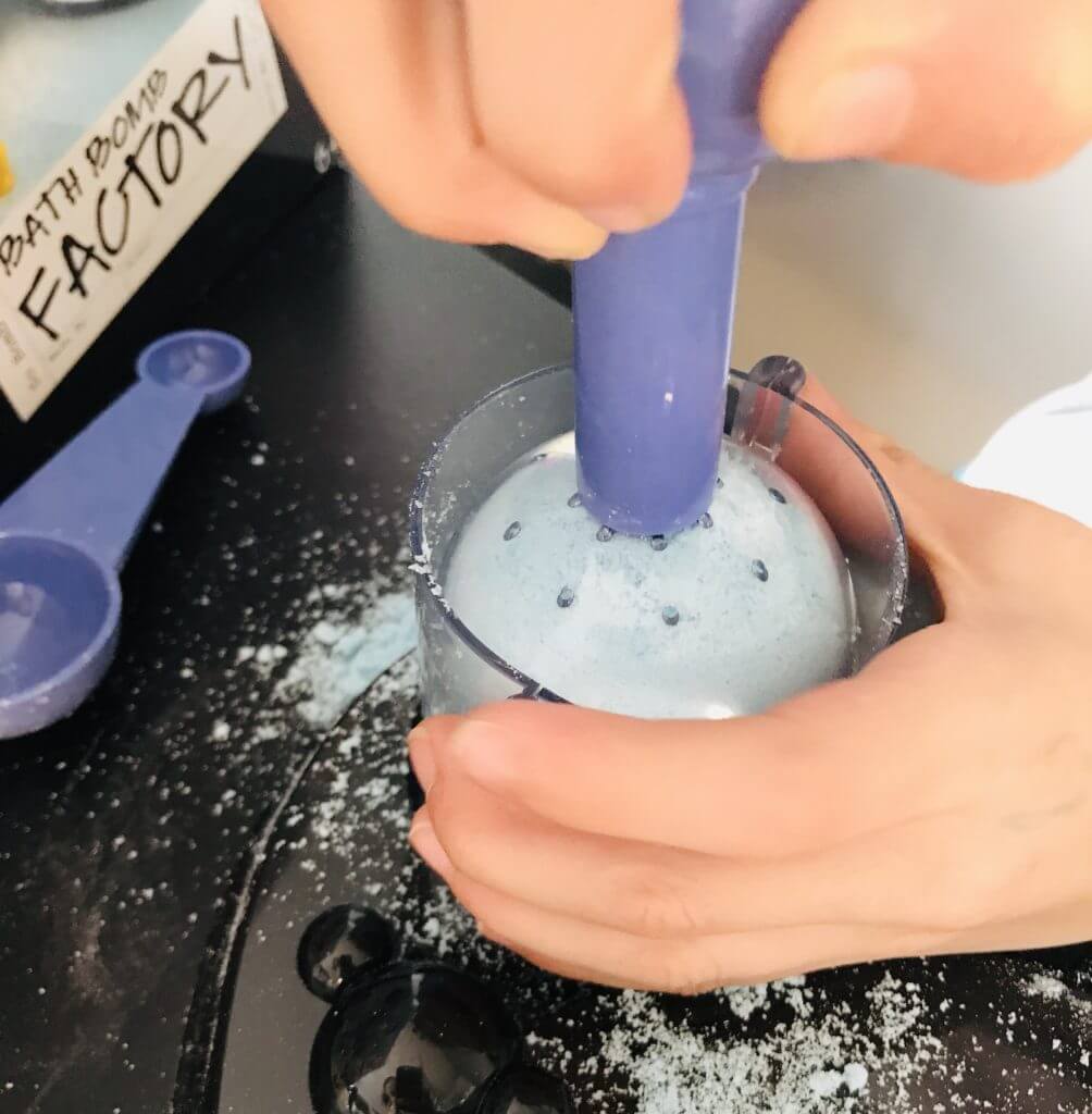 So Bomb DIY: How To Make Your Own Bath Bombs