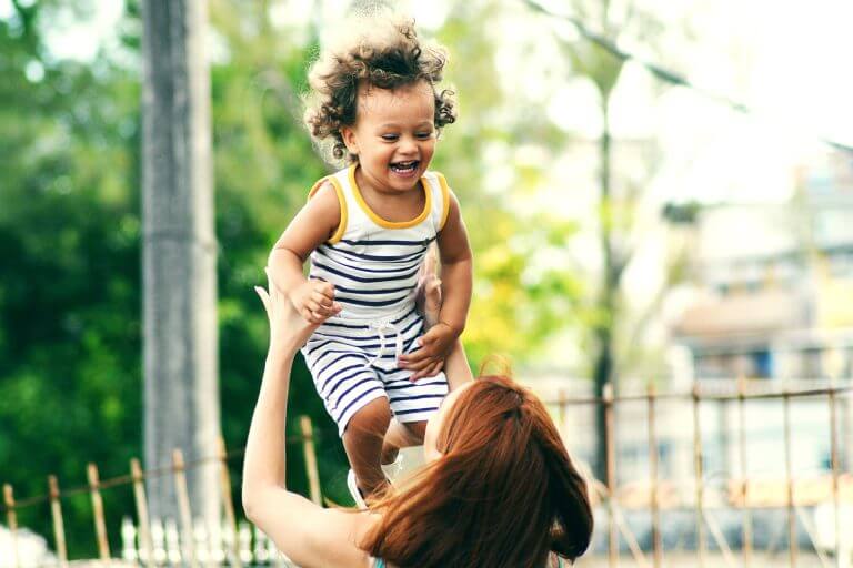 Busy Mum? 5 Tips On How To Look And Feel Good