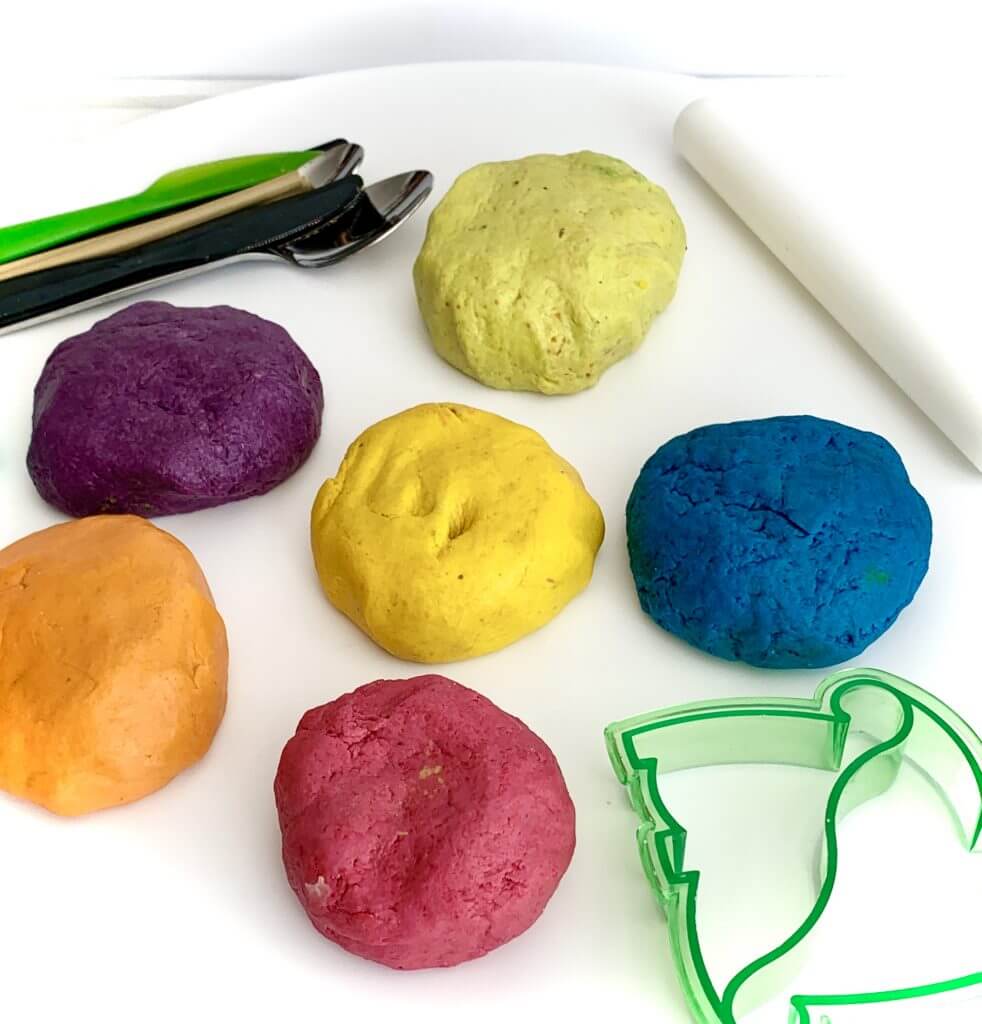 Easy, No-Cook Playdough Recipe