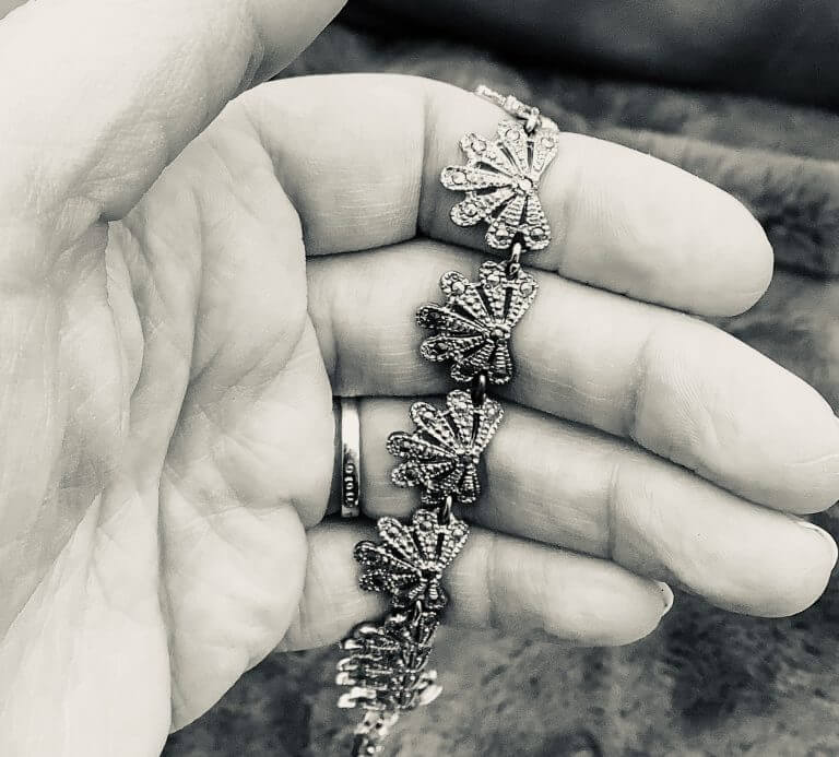 Eco-Friendly Jewellery: How To Source Ethical (AND Stylish) Pieces
