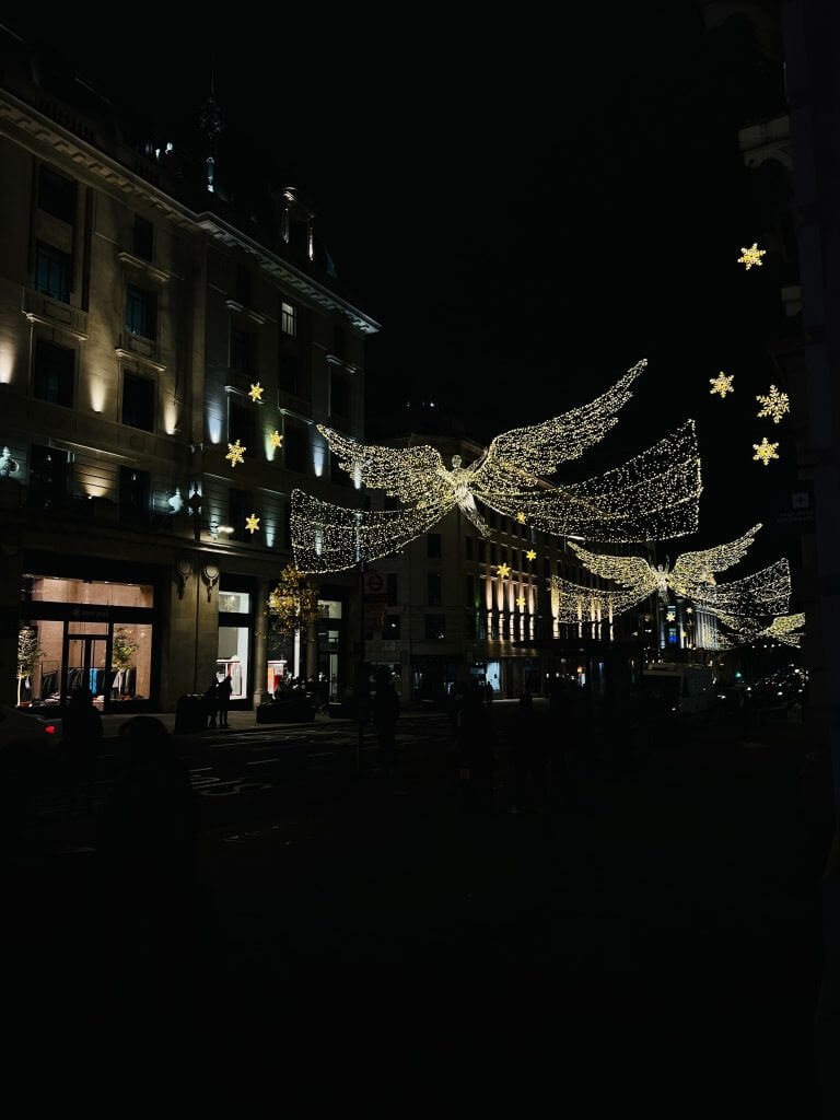 4 of the best toy shop window displays in London this Christmastime