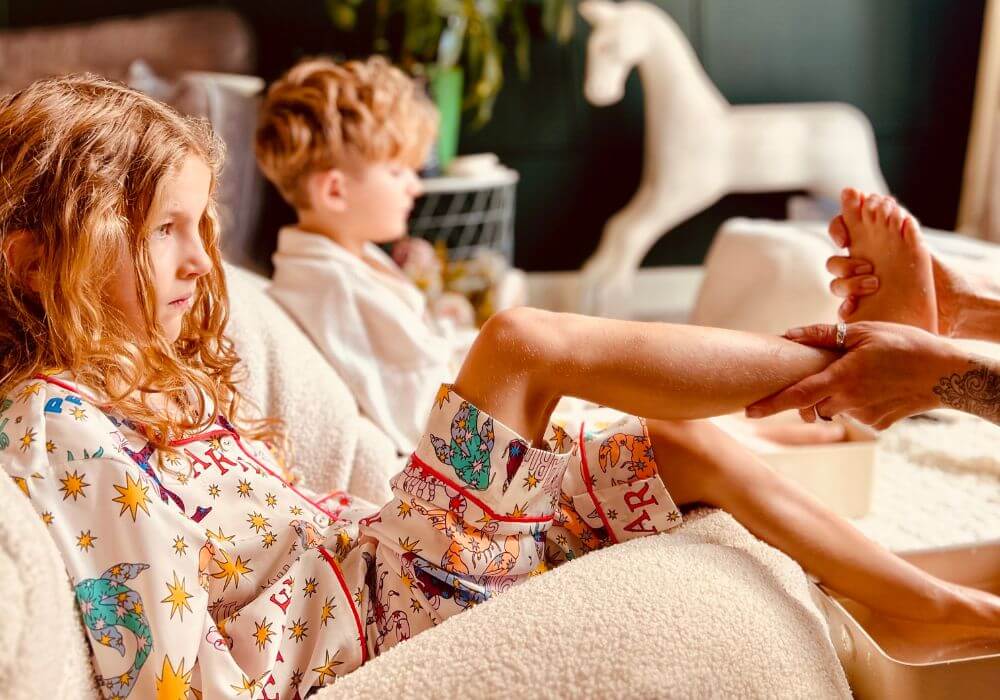 Creating a Magically Relaxed Family Spa Day At Home