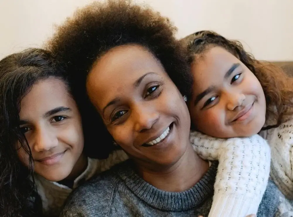 Parenting and Confidence: How a Smile Makeover Can Transform Your Life