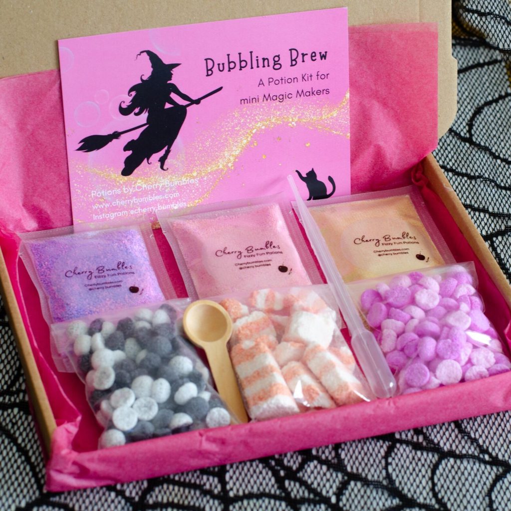 Pink Halloween Potion Play Kit