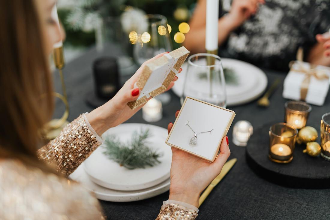 How to Save Money on Beaverbrooks Jewellery